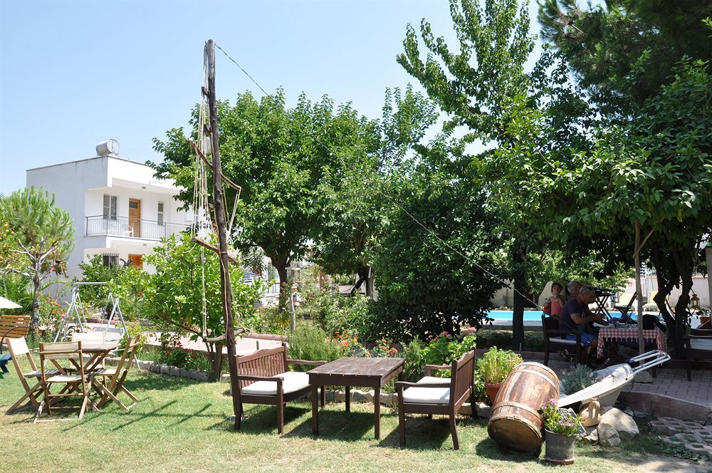 Mursel Garden Hotel Kusadasi Exterior photo